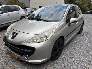 Peugeot 207 1.4 VTi Cool 'n Blue WERKENDE AIRCO