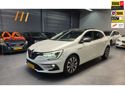 Renault Mégane 1.3 TCe Business Edition One FACE LIFT CAMERA MASSAGE PANORAMA LEDER LED NAP NL AUTO