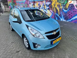 Chevrolet Spark 1.2 16V LTZ let op 77.000 km. Alle boeken aanwezig airco ijskoud 4 elektrische ramen