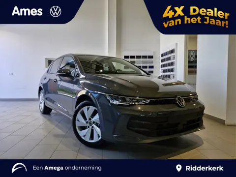 Volkswagen Golf Life Edition 1.5 eHybrid 204 PK | Private lease vanaf €489,- | Automaat | Sfeerverli