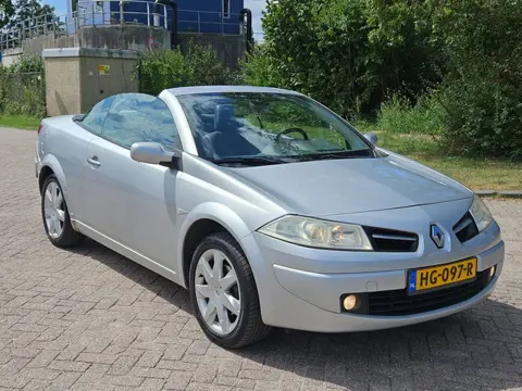 Renault Mégane Coupé-Cabriolet 1.6-16V Authentique