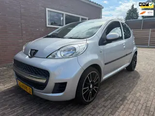 Peugeot 107 1.0-12V Airco 5 drs elektrisch pakket LMV nieuwe apk bij aflevering