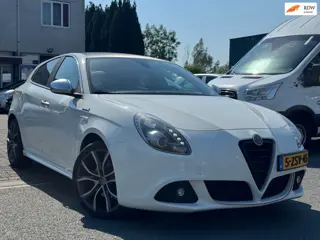 Alfa Romeo Giulietta 1.4 T Distinctive Lusso