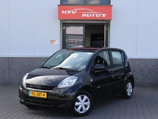 Daihatsu Sirion 2 1.0-12V Premium airco LM 4-deurs org NL