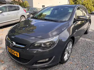Opel Astra 1.4 Turbo Sport