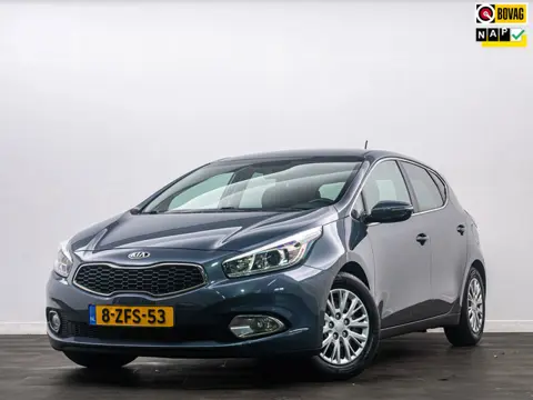 Kia Cee'd 1.6 GDI BusinessLine Camera/Clima/Cruise/Bluetooth