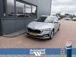 Škoda Octavia Combi 1.0 TSi Business Edition TREKHAAK/VIRTUAL/NAVI/CARPLAY/CRUISE/PDC