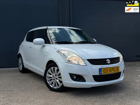 Suzuki Swift 1.2 Exclusive | Keyless | Airco | Stoelverwarming |
