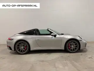Porsche 911 992 3.0 Targa 4s Bose Camera Chrono Leer