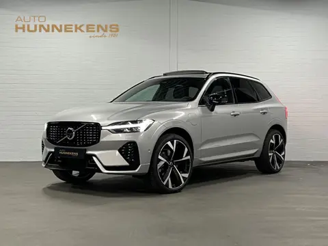 Volvo XC60 2.0 T6 Plug-in hybrid AWD Plus Dark Adapt. Cruise | Open dak | 360 camera | Harman Kardon