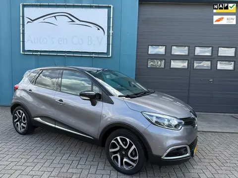 Renault Captur 1.2 TCe Dynamique Automaat Clima Navigatie 17" Cruise Pdc Trekhaak NL Auto NAP