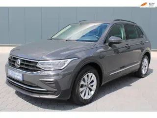 Volkswagen Tiguan 1.5 TSI ACT NIEUWE MODEL IN ABSOLUTE NIEUWSTAAT