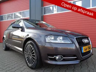 Audi A3 Sportback 1.4 TFSI Attraction Pro Line 126PK Clima Cruise LMV Trekhaak NL-Auto