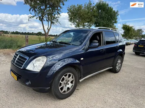 SsangYong Rexton RX 270 Xdi s High Roof .