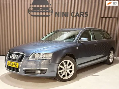 Audi A6 Avant 3.2 FSi quattro edition Volle uitvoering.