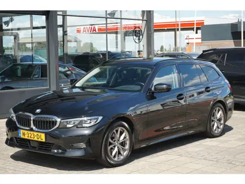 BMW 3-serie Touring 320i Executive | ACC | trekhaak