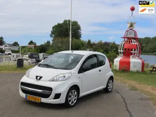 Peugeot 107 1.0-12V XR *AIRCO