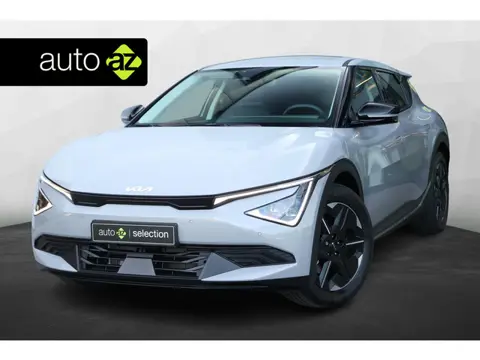 Kia EV6 Light Edition 63 kWh / Stoel en stuurwielverwarming / Camera / Carplay