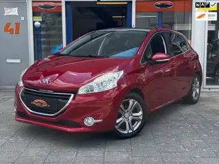 Peugeot 208 1.2 Allure Panorama Navigatie 5-Deurs NL-Geleverd