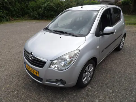 Opel Agila 1.0 Edition airco kout