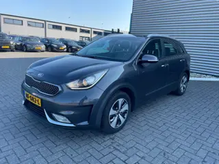 Kia Niro 1.6 GDi Hybrid First Edition