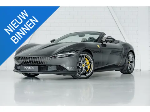 Ferrari Roma Spider l Canna di Fucile Historical Colour l Scuderia Shields l Carbon