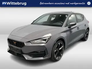 CUPRA Leon 1.4 e-Hybrid Performance / AUTOMAAT/ CAMERA/ PARK. SENSOREN/ LED/ STOEL-STUURVERWARM./ KE
