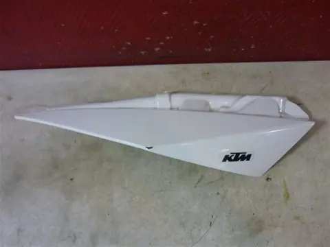RECHTER ACHTERKANT KTM 990 Superduke 2003 - 2006