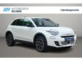 Fiat 600 1.2 Hybrid 110pk DCT6 La Prima | Navi | App Connect | Adaptive Cruise | Climate | Keyless |