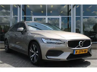 Volvo V60 B3 164PK Automaat Momentum Advantage | Adapt. Cruise | PDC + Camera | BLIS | AppleCarplay 