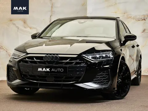 Audi A3 Sportback 35 TFSI S Edition , 19'', pano, SONOS, matrix-LED, Assistentiepakket Pro, keyless,