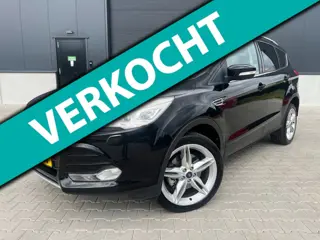 Ford Kuga 1.6 Titanium 4WD Panoramadak|Stoelverwarm.|Camera