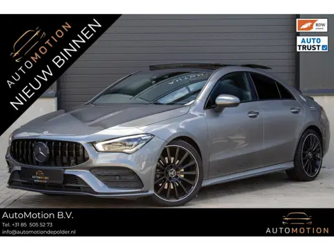Mercedes-Benz CLA-klasse 180 Premium Plus AMG PANO MEMORY HUD STOELVERWARMING CAMERA DIFFUSER BURMES