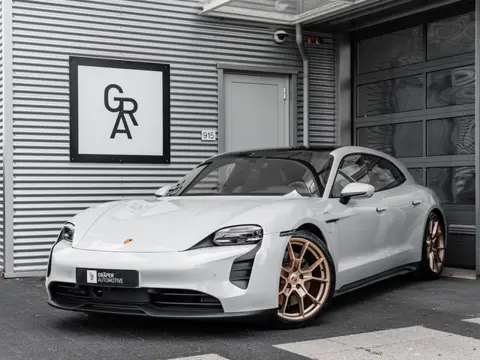 Porsche Taycan Sport Turismo GTS | PANORAMA | SPORT CHRONO | ALCANTARA | BTW