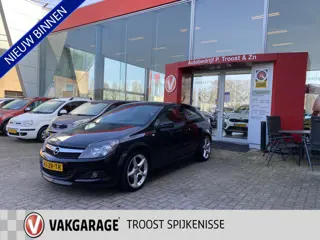 Opel Astra GTC 1.6 Temptation,Apk t/m 4-8-2026,Climatecontrol,Cruisecontrol,Elektrischpakket,Achteru