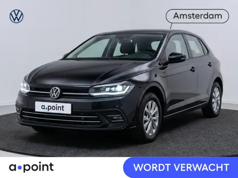 Volkswagen Polo 1.0 TSI Style 95PK DSG | Navigatie via app | Parkeersensoren voor en achter | LED ko