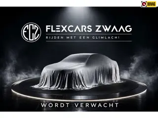 Fiat 500 1.0 Hybrid Dolcevita - Navi - Climate - Panodak - Parkeerhhulp - Lage stand