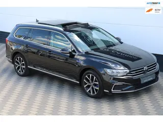 Volkswagen Passat Variant 1.4 TSI PHEV GTE Pano Trekhaak BTW !!