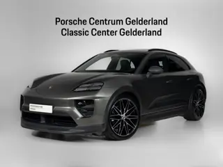 Porsche Macan 4