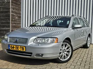 Volvo V70 2.4 Edition Sport /Stoelverwarming/Airco/Cruise/Xenon!