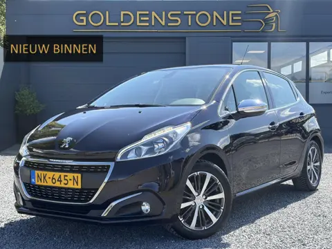 Peugeot 208 1.2 PureTech Allure 2e Eigenaar,Dealer Onderhouden,Carplay,Trekhaak,Navi,Clima,Cruise,Pd
