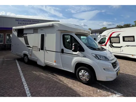 Fleurette Magister 73 LMS slechts 33.500 km