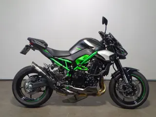 Kawasaki Z 900 (bj 2025)