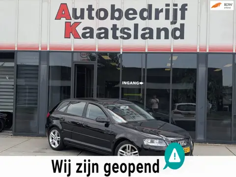 Audi A3 Sportback 1.4 TFSI Attraction - Clima - Cruise -