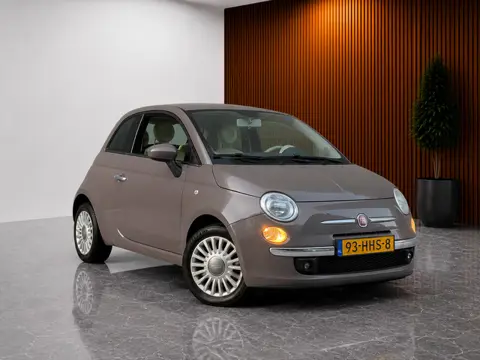 Fiat 500 1.2 MOKKA KLEUR! (ELEKTRISCHE RAMEN, NIEUWE DISTRIBUTIERIEM, LICHTMETALEN VELG, LAGE KM-STA