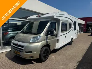 Buerstner Bit734 | Geheel netjes onderhouden | Airco | Navigatie | Achteruitrijcamera | Hef-bed | 6-