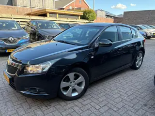 Chevrolet Cruze 1.8 LTZ (bj 2011)