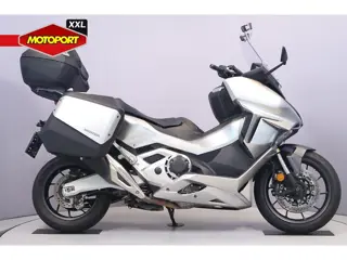 Honda FORZA 750 (bj 2021)