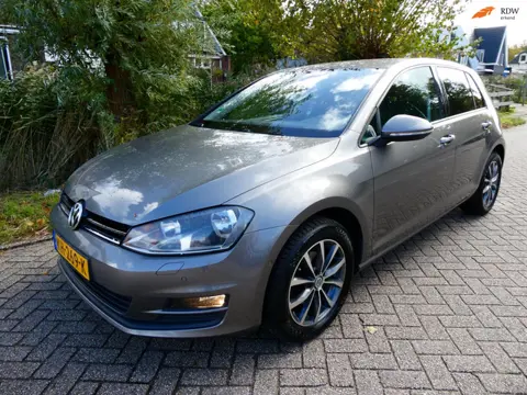 Volkswagen Golf 1.2 TSI 110pk 5-deurs Clima Cruise Navi PDC Camera