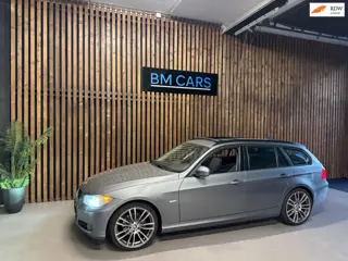 BMW 3-serie Touring 318i Business Line Automaat, Pano, Navi